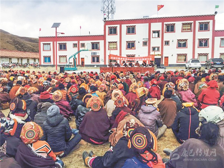 石渠縣開(kāi)展“千人大下鄉(xiāng)” 、“千人大宣講”、“千人大走訪”活動(dòng)掠影